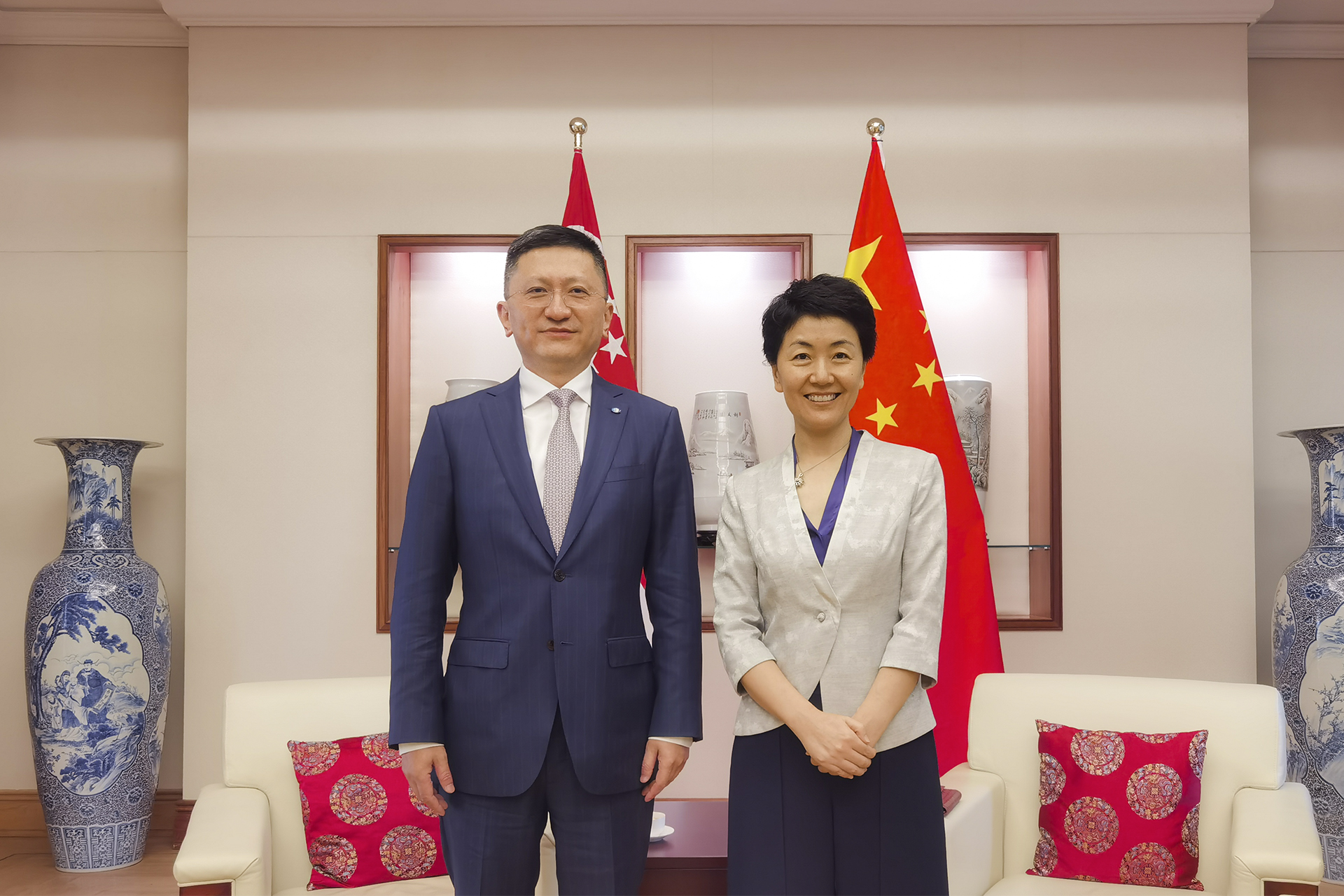 Guotai Junan Futures Singapore Co., Ltd. started its business operation and signed strategic cooperation with Bank of China Singapore Branch and Shengbao Bank ...987 / author:Guotai Jun'an / source:Guotai Jun'an