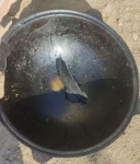 一口破锅，有啥好补的，扔了吧！