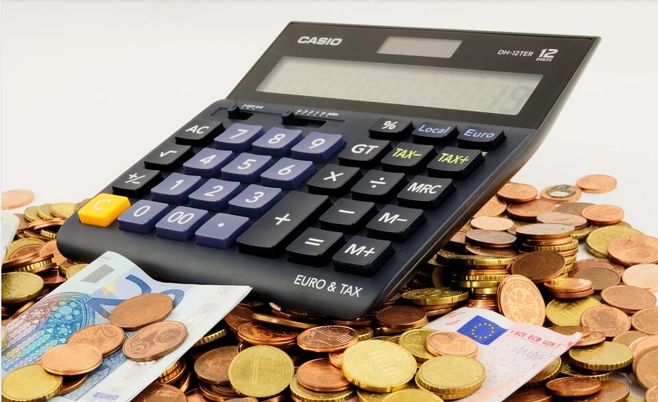 ZHAOFX：新年伊始、黄金跳开大涨、两千美元指日可待590 / author:ZHAOFX / PostsID:1594775