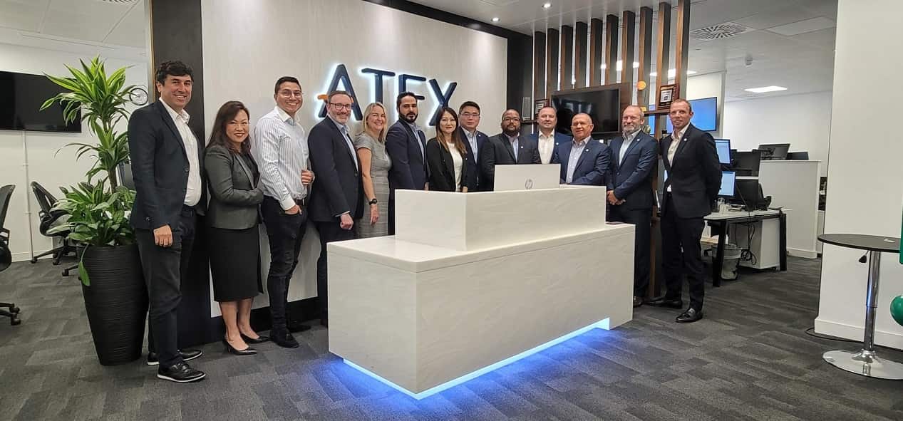 ATFXOffice representatives gather together to discuss brand strategy and localized operations298 / author:atfx2019 / PostsID:1715093