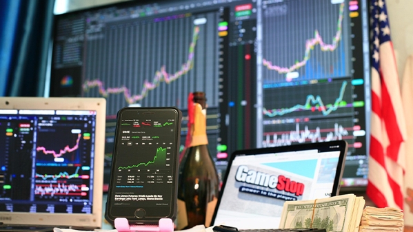 Swap交易策略与风险控制：提升投资效益的关键422 / author:Ultima_Markets / PostsID:1733436