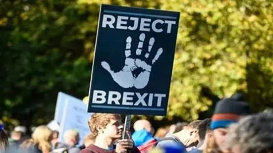 英镑贬值原因全解析:从脱欧到央行政策一篇看懂投资换汇关键843 / author:Ultima_Markets / PostsID:1733831 英镑贬值原因全解析:从脱欧到央行政策一篇看懂投资换汇关键843 / author:Ultima_Markets / PostsID:1733831
