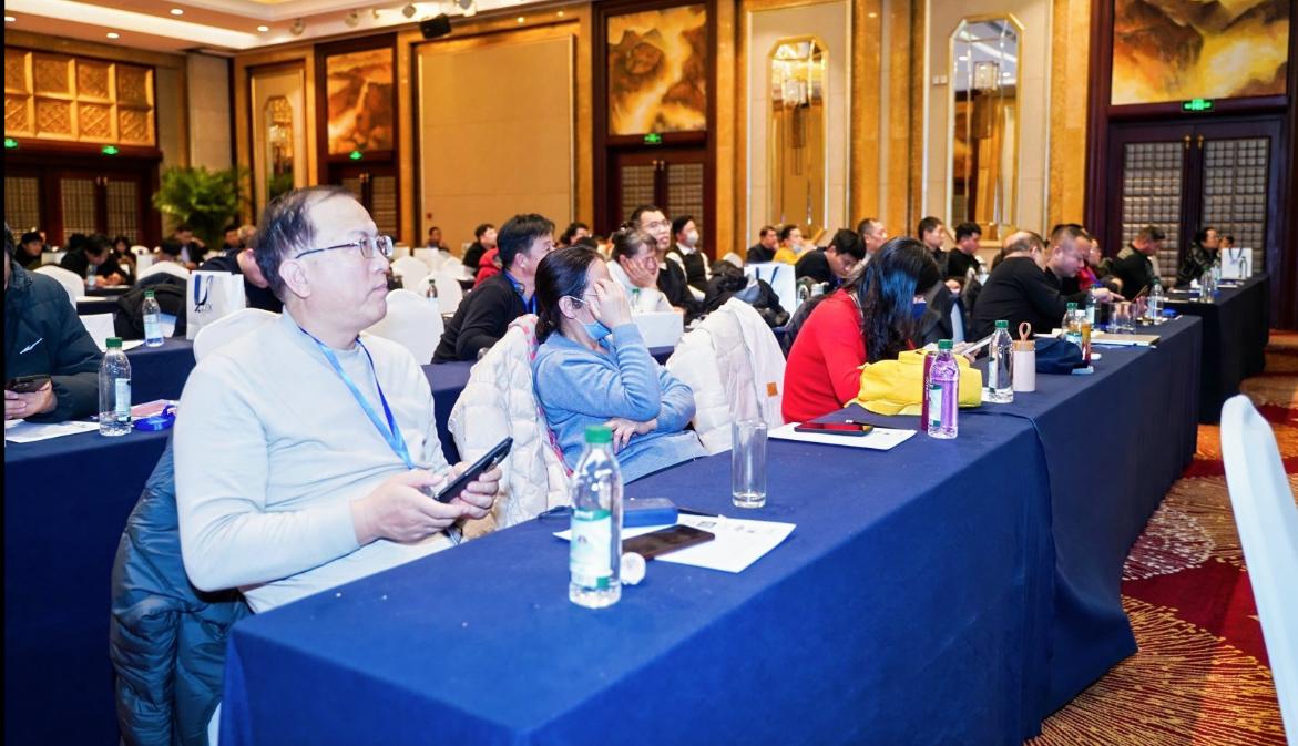 ZFX山海证券赞助汇友驿站交易技术峰会【石家庄站】， 持续推动行业教育与技术传播580 / author:uuttuu / PostsID:1734375