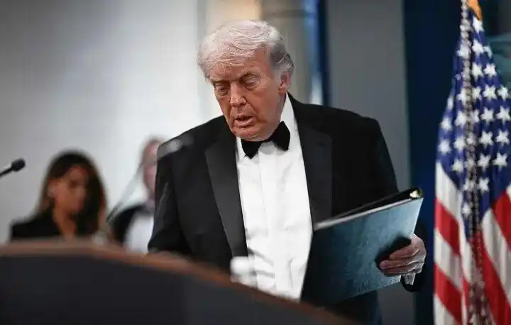 2026year4month29日：黄金失守4600关口，美联储决议前市场谨慎观望860 / author:周亨特 / PostsID:1736296