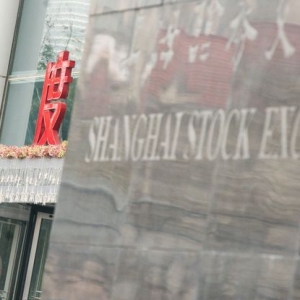 Over-raising, listing motivation and entrepreneurial profits in the capital market